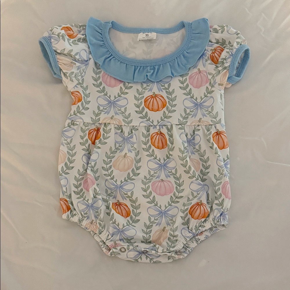 Pumpkin Bubble with Blue Trim